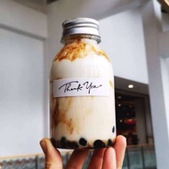 100 ชิ้น ขวดพลาสติกใส plastic bottle (C010) ขวด PET+ฝาอลูมิเนียม 250 ml ดีไซน์สวย หรู มินิมอล สไตล์