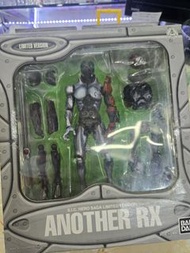 Bandai S.I.C. Hero Saga Another RX Limited Version 右手換個 不是原裝的。