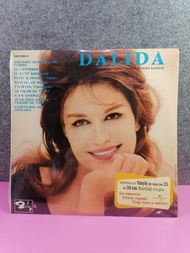 LP แผ่นเสียง Dalida   เป็นนักร้องชื่อดังของฝรั่งเศสเพลงเพราะ  10นิ้ว   Eu New