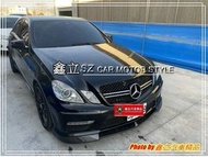 ※ 鑫立汽車精品 ※ W212 前期 09-12年 E63 前保專用 V版 前下巴 前下定風翼 FRP 素材