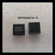 Altera EPM7032SLC44-10 EPM7032
