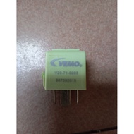 61368373700 Fuel Pump Multi Purpose Use Relay For BMW 330i 525i 528i 528i 530i 535i 540i 735i 740i 7