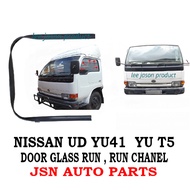 J05S01 NISSAN UD YU41 NU41T5  DOOR GLASS RUN , RUN CHANNEL LORRY TRUCK AKSESORI