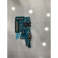 SAMSUNG A70 CHARGING BOARD