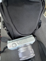 Canon EOS M10 輕便相機連鏡頭