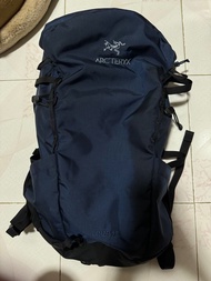 Arc’teryx Arcteryx 不死鳥 始祖鳥 背包 背囊 袋 Brize 25 Brize25