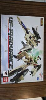DX MACROSS YF19
