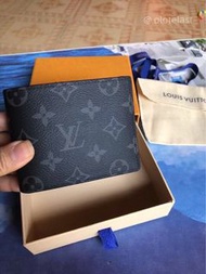 有單 LV Multiple Wallet 男款銀包 黑色