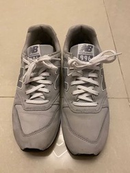 幾乎全新NEW Balance 996灰色