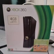 Xbox360 4gb memory plus controller