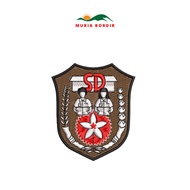 Elementary School Logo Emblem Embroidered Bed Bet Size 6 x 7.5 cm