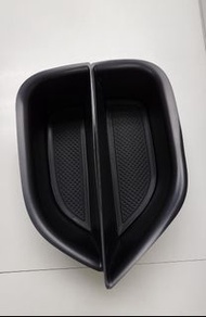 W176車門儲物.全新