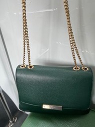 現貨義大利國民品牌Carpisa深綠色墨綠色皮質金屬釦金色鍊條包單肩包兩背包