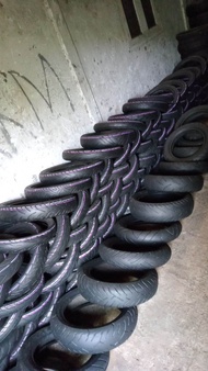 BAN MOTOR MOGE RING 17 UKURAN BERVARIASI TUBELES MEREK RANDOM