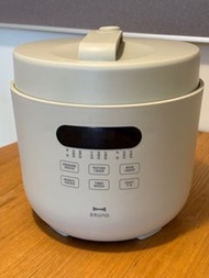Bruno 多功能電壓力鍋