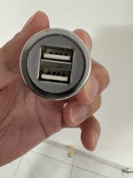 Dimotiv 雙 USB 車充