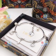 新款 dior 迪奧 銀字母dior 認準hkpowerbuy. 飾品 送禮 手鏈 耳釘 項鏈 頸鏈 情人節 禮物