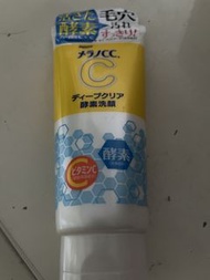 ROHTO 樂敦 Melano CC 酵素洗面乳