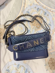 Chanel 牛仔金流浪包（有防塵袋、盒、購物袋）