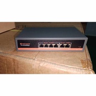 POE SWITCH 4 100MBPS LAN + 2 100MBPS UPLINK