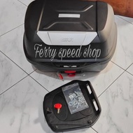 Givi E43 Ntl Motorcycle Rear Box Givi E43/ Box 43 Liter/ Givi E43 Ntl Top Box Fits 2 Motorcycle Helm