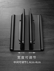 真心推介 🤗 Laptop / Tablet / Router stand ，鹿為 大牌子，品質保證，順滑磨砂黑 （💫 垂直擺放 慳左好多位！ 檯面整齊 工作更有效率👍🏻）