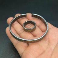 藏地傳承老寒鐵鐵剪金手鐲戒指一套 藏式手鐲男款藏飾文玩147