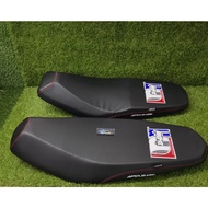 SAKORN RACING SEAT CARBON LC135 V1 & LC135 NEW YAMAHA SA KORN SA-KORN