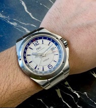 Iwc 工程師系列 iw324404 GMT手錶工程師招牌款式43 mm錶身直徑 藍寶石水晶玻璃 白色錶面 日曆顯示GMT兩地時間螺絲錶的 實淨鋼帶單錶一隻 狀態良好九成新HKD 27500🎖️本店持有有效「香港商業登記證」☺️並已獲香港海關批出於香港經營貴金屬及寶石業務之「A類註冊證明書」👍🏻 在港經營8年，網上全5星評分，客人可放心選購🫶🏻本店出售之手錶保證原裝正貨歡迎實體店交收或地點大家相就