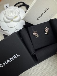 全新Chanel 耳環
