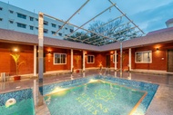 Seasons Suites - HBR