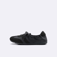 GU (พร้อมส่ง) รองเท้าบัลเลต์สนีกเกอร์ ดีไซน์จับจีบ / GU Gathered ballet sneakers