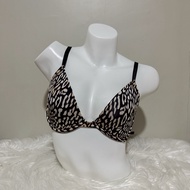 34DD — Victoria’s Secret Demi Bra (fits 36D)