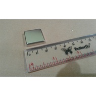 N52 20x20x5 Magnet Neodymium Grade N52 (Kualitas terbaik) Bentuk Kotak/ Block Blok Sangat Kuat