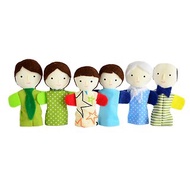 Family of finger puppets / Light skin color - 手工娃娃 - Therapy doll - doll house