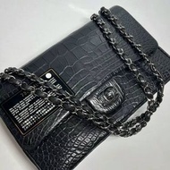 Chanel vintage 黑銀鱷魚皮CF 25銀扣鏈條包。卡標都在