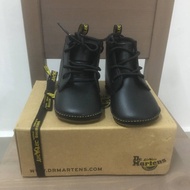 [Preloved] Dr. Marten Newborn Auburn Boots - Black Noir