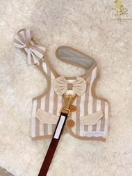 Glitter Pooch Harness ชุดรัดอก สายจูง เสื้อผ้า สุนัข หมา แมว สัตว์เลี้ยง พร้อม สายจูง รุ่น Brunette
