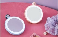 預訂~ KAKAO FRIENDS Neon / Apeach 可愛化妝鏡 小鏡子 led燈鏡子