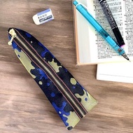 【波洛克】榻榻米邊飾 四面體筆袋 潑灑 油漆 繪畫感 墨水 藍色 金色