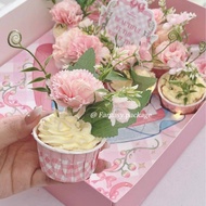 Mother's Cupcake Hampers Box DAY Mother's Day Cupcake Box/ Cake Flowers Bouquet Ribbon Cupcake Divid