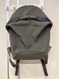 topologie backpack 後背包 九成新