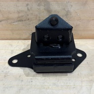 MESIN Engine Mounting Rubber Foot Left Engine Seat Isuzu DMAX 4JH1 4JJ1 8-97367273-0