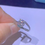 Jewelry Live pt950 Platinum Ring 1 Carat Horseshoe Imitation Moissanite Engagement Female Ring h2608