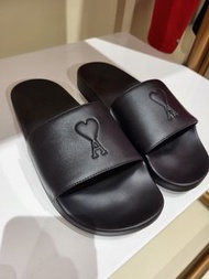 英國outlet 英國直送 Ami Paris THE SPAACE De Coeur beach slippers 拖鞋 沙灘拖鞋 涼鞋 沙灘 踢拖 落街 行街 悠閒 黑 白 日系 法國 年青品牌 