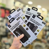 IPhone 17 - Autobot 2 in 1 tempered glass iPhone 17 / 16 / 15 / 14 - Anti-peeping, anti-fingerprint