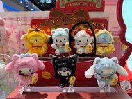 Hello Kitty Top Toy Sanrio 招財公仔掛飾