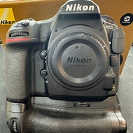 快門約10000 98% Nikon D850 , + MB-D18 battery grip