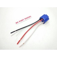 H4 headlight bulb socket, good quality.