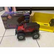 USED back in box Jozen 1/18 RC Remote Control 27Mhz Jeep Wrangler Rubicon RED